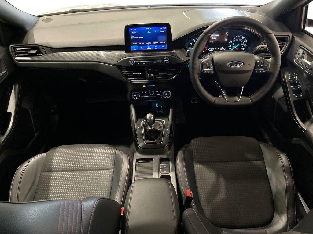 2020 Ford Focus — image 7