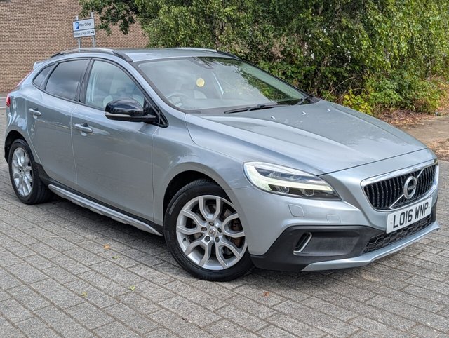 2016 Volvo V40