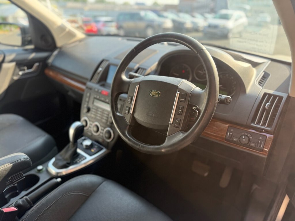 2009 Land Rover Freelander thumbnail 12