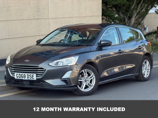 View our Ford Focus range