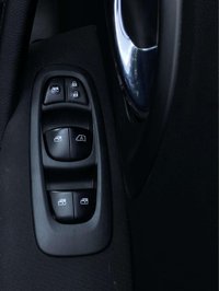 USED 2017 17 RENAULT KADJAR 1.5 dCi Dynamique Nav Euro 6 (s/s) 5dr Â£20TAX|1P/OWNER|FSH|NAV|WRRNTY