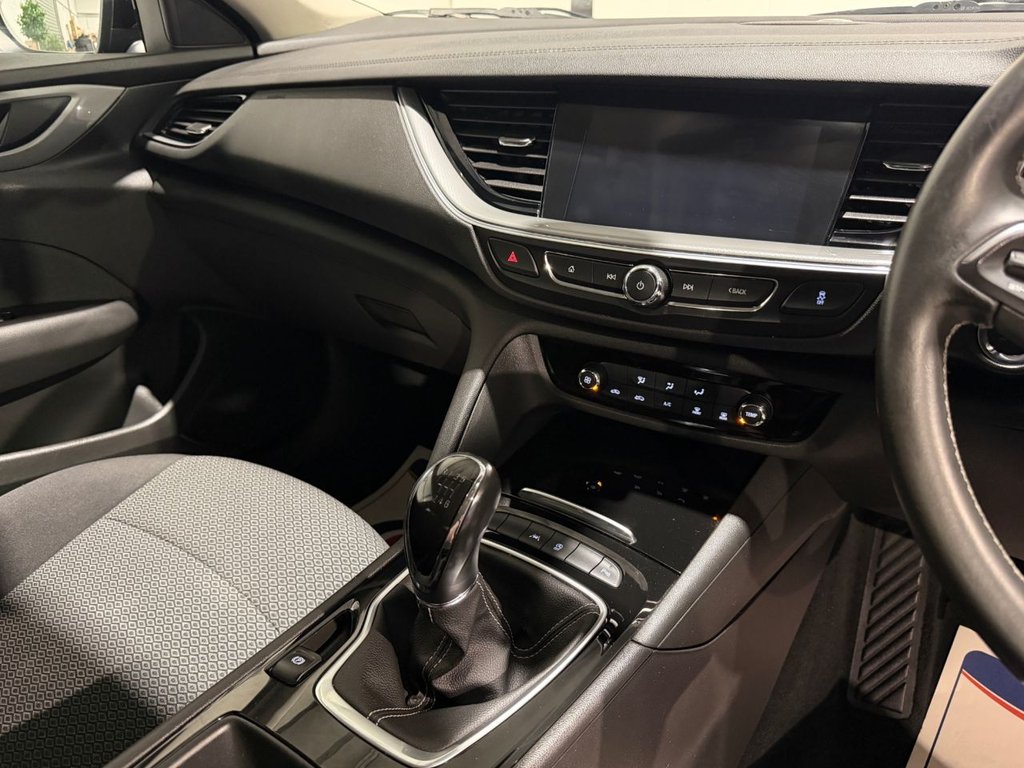 USED 2017 67 VAUXHALL INSIGNIA 1.6 Turbo D ecoTEC Design Nav Grand Sport 5dr Diesel Manual Euro 6 (s/s) (136 ps) 