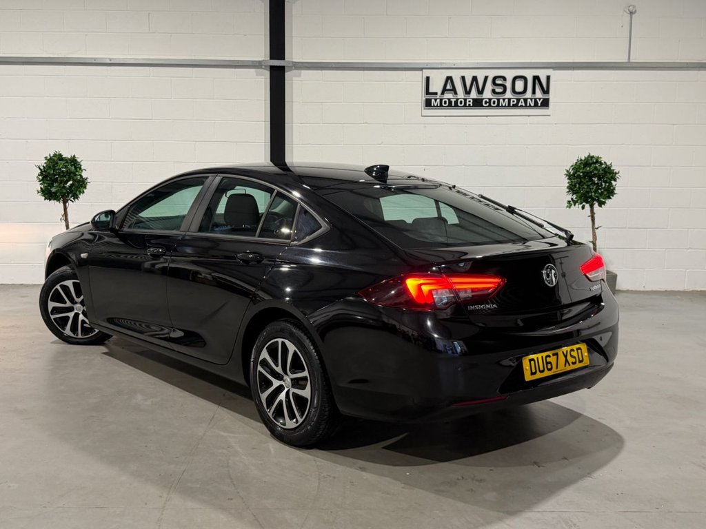 USED 2017 67 VAUXHALL INSIGNIA 1.6 Turbo D ecoTEC Design Nav Grand Sport 5dr Diesel Manual Euro 6 (s/s) (136 ps) 