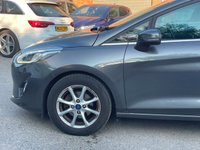USED 2017 17 FORD FIESTA 1.0T EcoBoost Zetec Hatchback 5dr Petrol Auto Euro 6 (s/s) (100 ps) FORD MAIN DEALER SERVICES