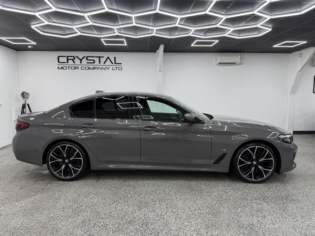 View our BMW 5 SERIES