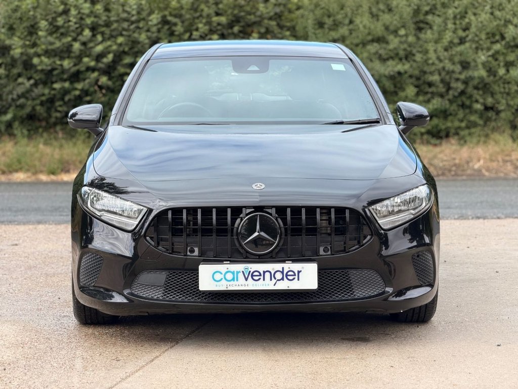 USED 2019 19 MERCEDES-BENZ A CLASS 1.3 A180 SE Hatchback 5dr Petrol 7G-DCT Euro 6 (s/s) (136 ps) |SatNav|Camera|2 Owners|Lane Assist|Half Leather|
