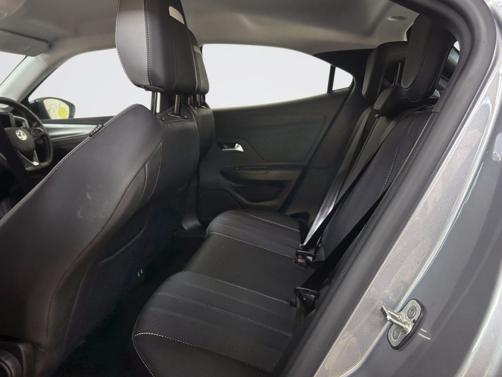 2022 Vauxhall Mokka — image 9