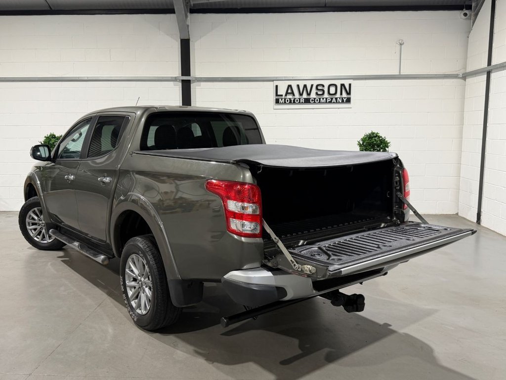 USED 2016 16 MITSUBISHI L200 2.4 DI-D DC Warrior Pickup Double Cab 4dr Diesel Manual 4WD Euro 5 (178 ps) 