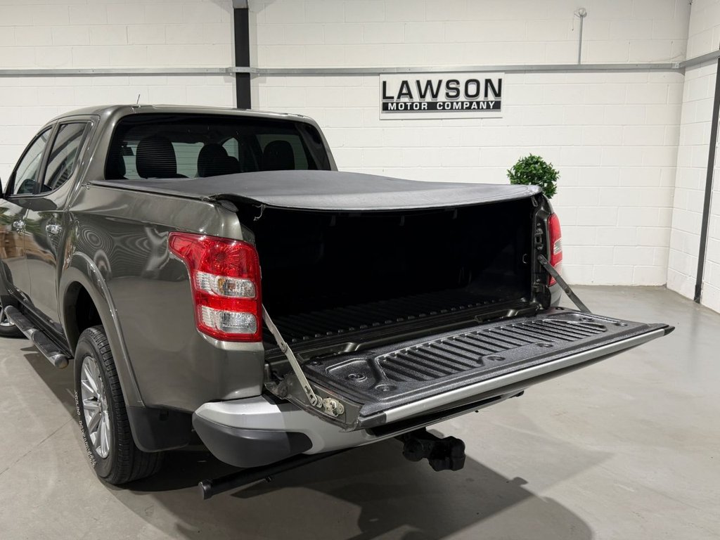 USED 2016 16 MITSUBISHI L200 2.4 DI-D DC Warrior Pickup Double Cab 4dr Diesel Manual 4WD Euro 5 (178 ps) 