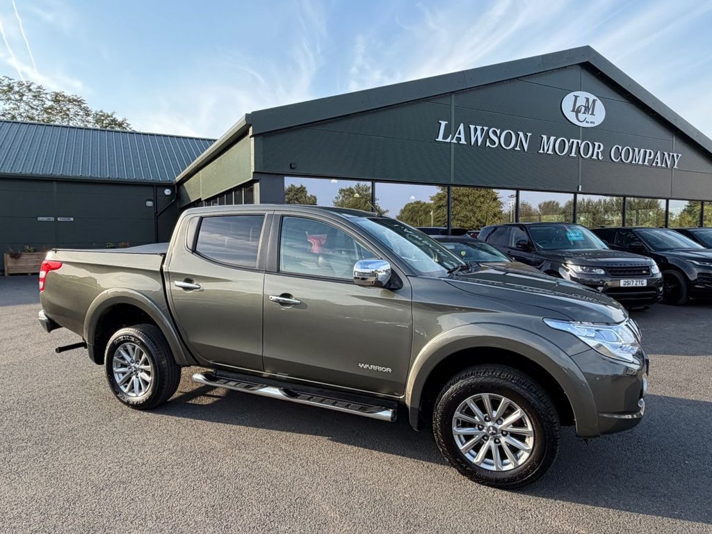 USED 2016 16 MITSUBISHI L200 2.4 DI-D DC Warrior Pickup Double Cab 4dr Diesel Manual 4WD Euro 5 (178 ps) 
