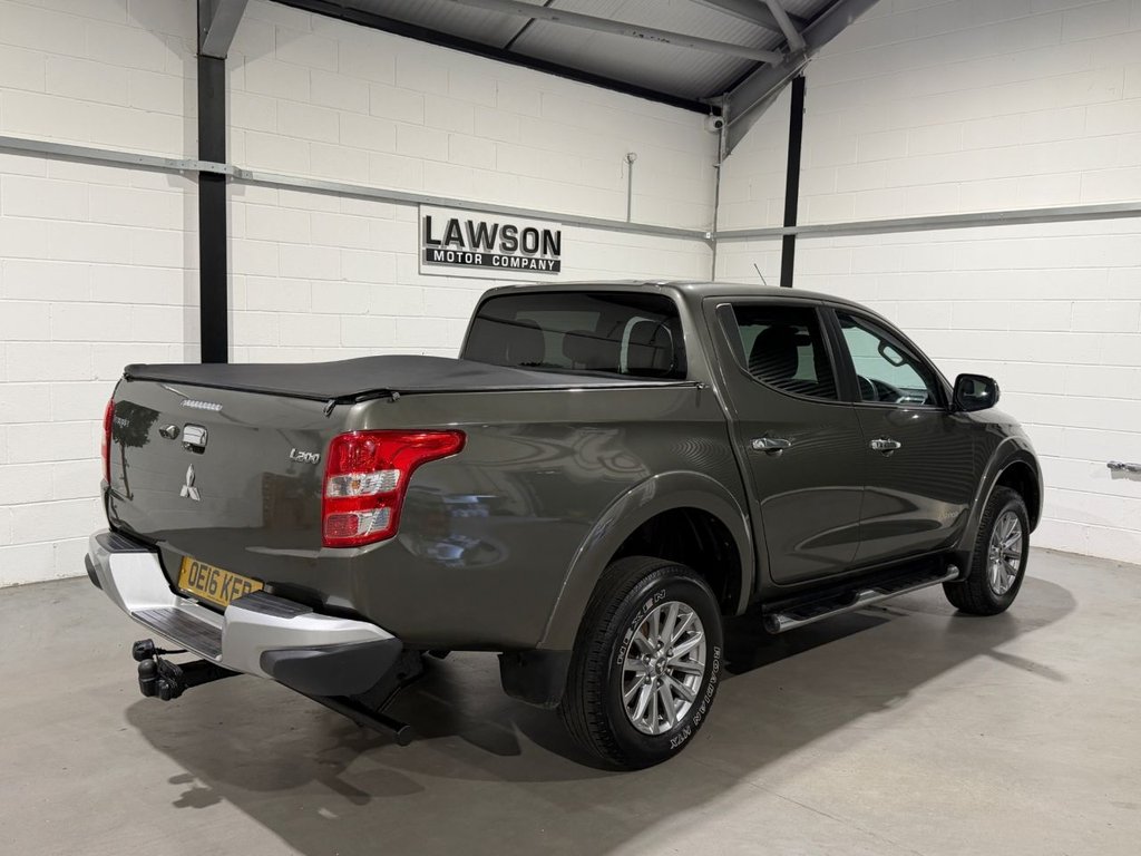 USED 2016 16 MITSUBISHI L200 2.4 DI-D DC Warrior Pickup Double Cab 4dr Diesel Manual 4WD Euro 5 (178 ps) 