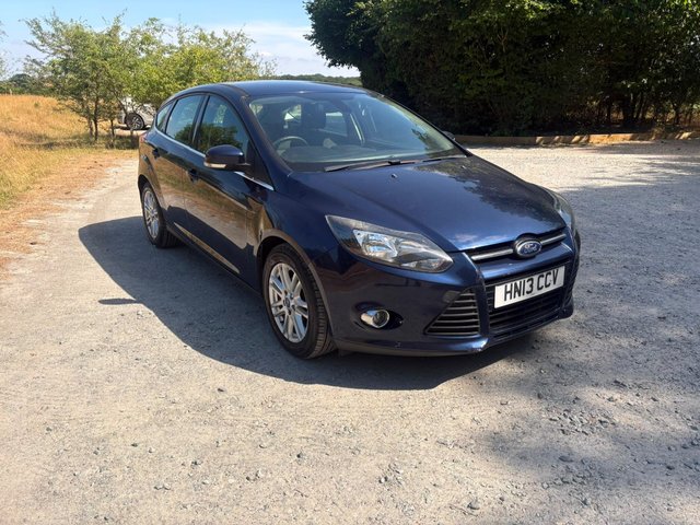 View our FORD FOCUS