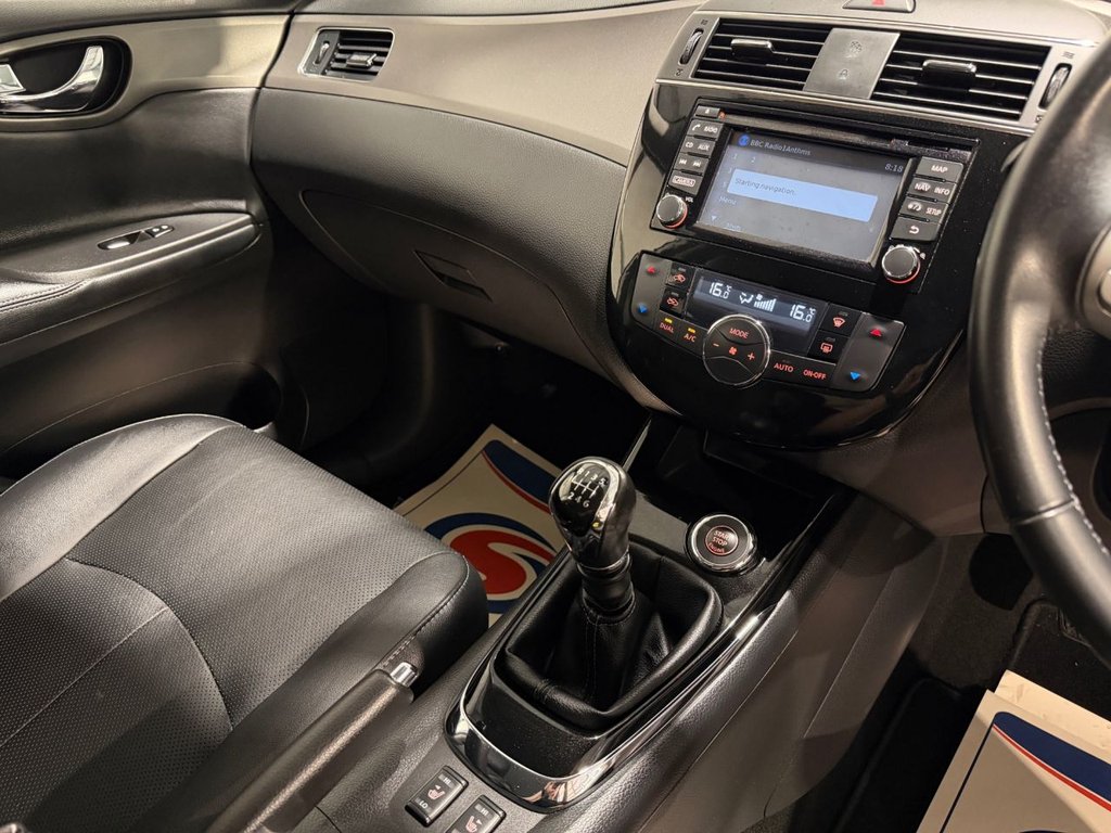 USED 2018 18 NISSAN PULSAR 1.2 DIG-T Tekna Hatchback 5dr Petrol Manual Euro 6 (s/s) (115 ps) 