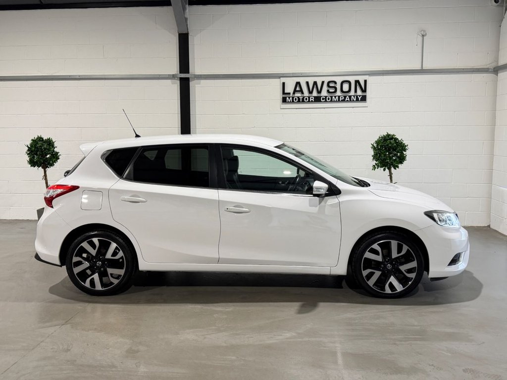 USED 2018 18 NISSAN PULSAR 1.2 DIG-T Tekna Hatchback 5dr Petrol Manual Euro 6 (s/s) (115 ps) 