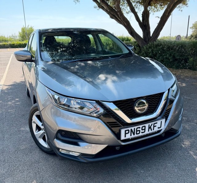 View our Nissan Qashqai 1.5 dCi Acenta Premium SUV 5dr Diesel Manual Euro 6 (s/s) (115 ps)
