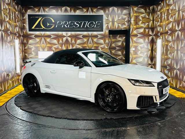 View our Audi TT RS 2.5 TFSI Sport Edition Roadster S Tronic quattro Euro 6 (s/s) 2dr