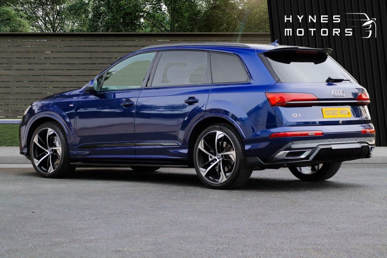 2020 AUDI Q7 S Line - vehicle photo 11 for sale on PureCar