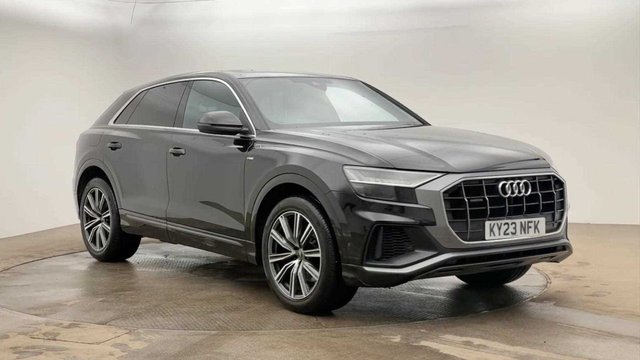 View our AUDI Q8