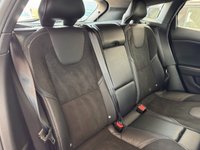 USED 2019 19 VOLVO V40 2.0 T2 GPF R-Design Hatchback 5dr Petrol Manual Euro 6 (s/s) (122 ps) 7 Services - Last March 2026