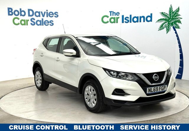 View our NISSAN QASHQAI