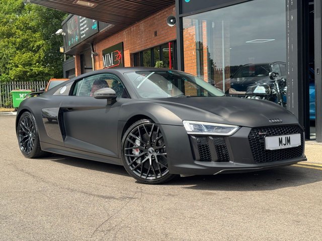 View our AUDI R8