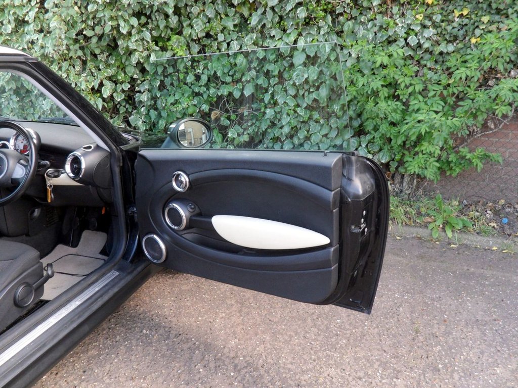 USED 2008 08 MINI CLUBMAN 1.6 Cooper S Estate 5dr Petrol Manual Euro 4 (175 ps) Timing Chain Replaced Service 02/26