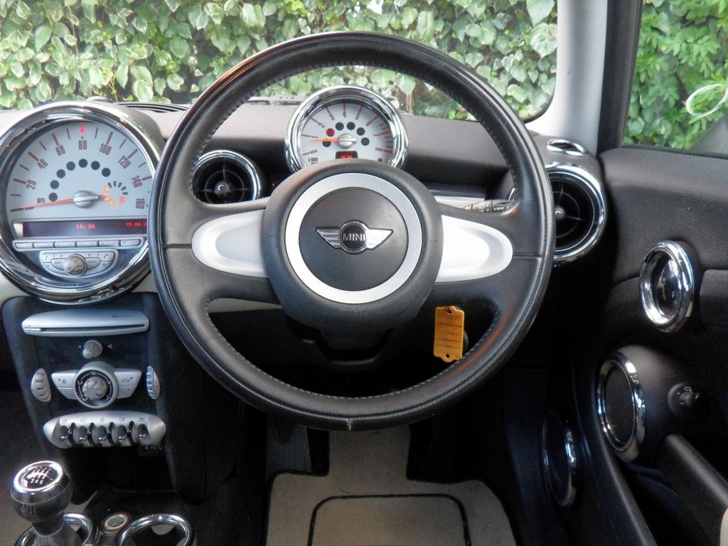 USED 2008 08 MINI CLUBMAN 1.6 Cooper S Estate 5dr Petrol Manual Euro 4 (175 ps) Timing Chain Replaced Service 02/26