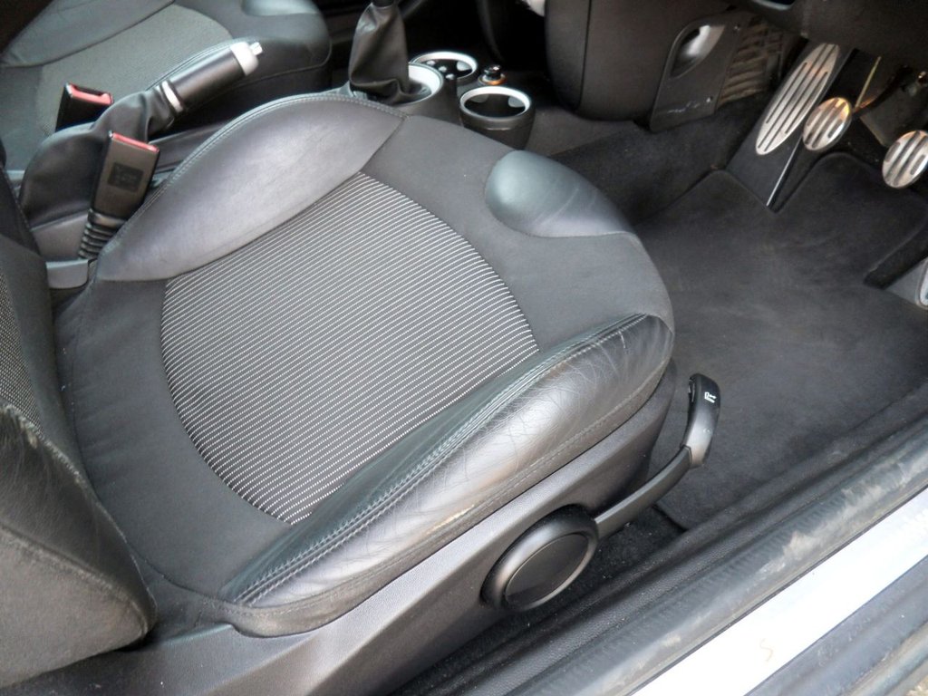 USED 2008 08 MINI CLUBMAN 1.6 Cooper S Estate 5dr Petrol Manual Euro 4 (175 ps) Timing Chain Replaced Service 02/26