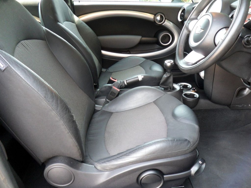 USED 2008 08 MINI CLUBMAN 1.6 Cooper S Estate 5dr Petrol Manual Euro 4 (175 ps) Timing Chain Replaced Service 02/26
