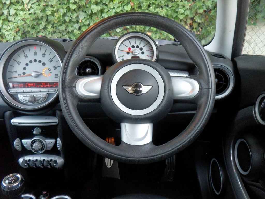 USED 2008 08 MINI CLUBMAN 1.6 Cooper S Estate 5dr Petrol Manual Euro 4 (175 ps) Timing Chain Replaced Service 02/26