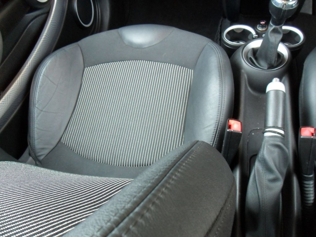 USED 2008 08 MINI CLUBMAN 1.6 Cooper S Estate 5dr Petrol Manual Euro 4 (175 ps) Timing Chain Replaced Service 02/26
