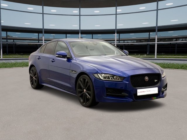 View our Jaguar Xe 2.0d R-Sport Saloon 4dr Diesel Auto Euro 6 (s/s) (180 ps)