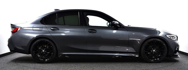 USED 2021 21 BMW 3 SERIES 2.0 320d MHT M Sport Saloon 4dr Diesel Hybrid Auto Euro 6 (s/s) (190 ps) &pound;5k Extras | Aero/20"s/Stealth