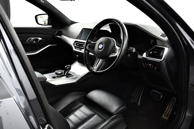 USED 2021 21 BMW 3 SERIES 2.0 320d MHT M Sport Saloon 4dr Diesel Hybrid Auto Euro 6 (s/s) (190 ps) &pound;5k Extras | Aero/20"s/Stealth