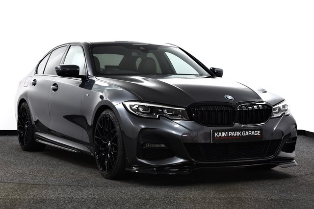 View our BMW 3 SERIES