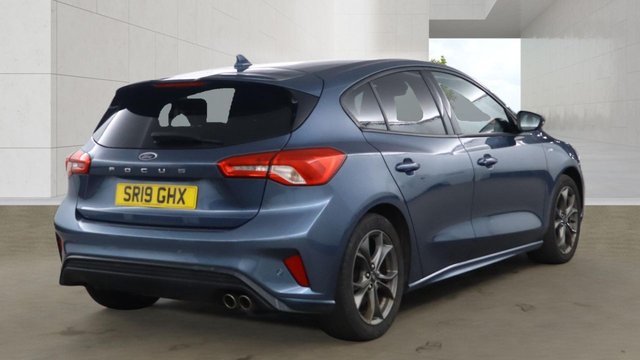 View our FORD FOCUS