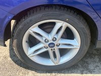 USED 2017 17 FORD FOCUS 1.0T EcoBoost Zetec Edition Hatchback 5dr Petrol Manual Euro 6 (s/s) (125 ps) THIS ONE OWNER CAR COMES WITHCOMPRHENSIVE MAIN DEALER HISTORY, SAT NAV, 2 KEYS AND MORE..