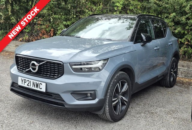 View our Volvo Xc40 1.5 T3 R-Design SUV 5dr Petrol Auto Euro 6 (s/s) (163 ps)