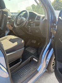 USED 2017 17 VOLKSWAGEN T6.1 CAMPERVAN 2.0 TDI BlueMotion Tech SE Minibus Double Cab 5dr Diesel DSG FWD LWB Euro 6 (s/s) (150 ps) 