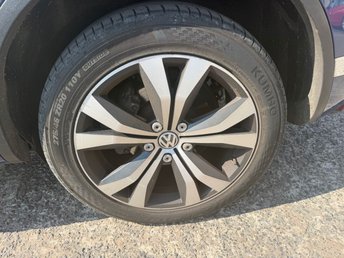 View our VOLKSWAGEN POLO