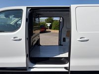 USED 2026 75 VAUXHALL VIVARO 2.0 Turbo D Pro Panel Van 6dr Diesel Manual SWB Euro 6 (145 ps) 