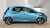 USED 2022 72 RENAULT ZOE R135 EV50 52kWh Techno Hatchback 5dr Electric Auto (Boost Charge) (134 bhp)+2 KEYS+1 OWNER FROM NEW+AIRCON+HEATED HALF LEATHER SEATS+MEDIA+NAV+PARK CONTROL WITH CAMERA+BLUETOOTH+ALLOYS+APPS+DAB+CRUISE+ 2 KEYS+1 OWNER FROM NEW+AIRCON+HEATED HALF LEATHER SEATS+MEDIA+NAV+PARK CONTROL WITH CAMERA+BLUETOOTH+ALLOYS+APPS+DAB+CRUISE+HPI CLEAR