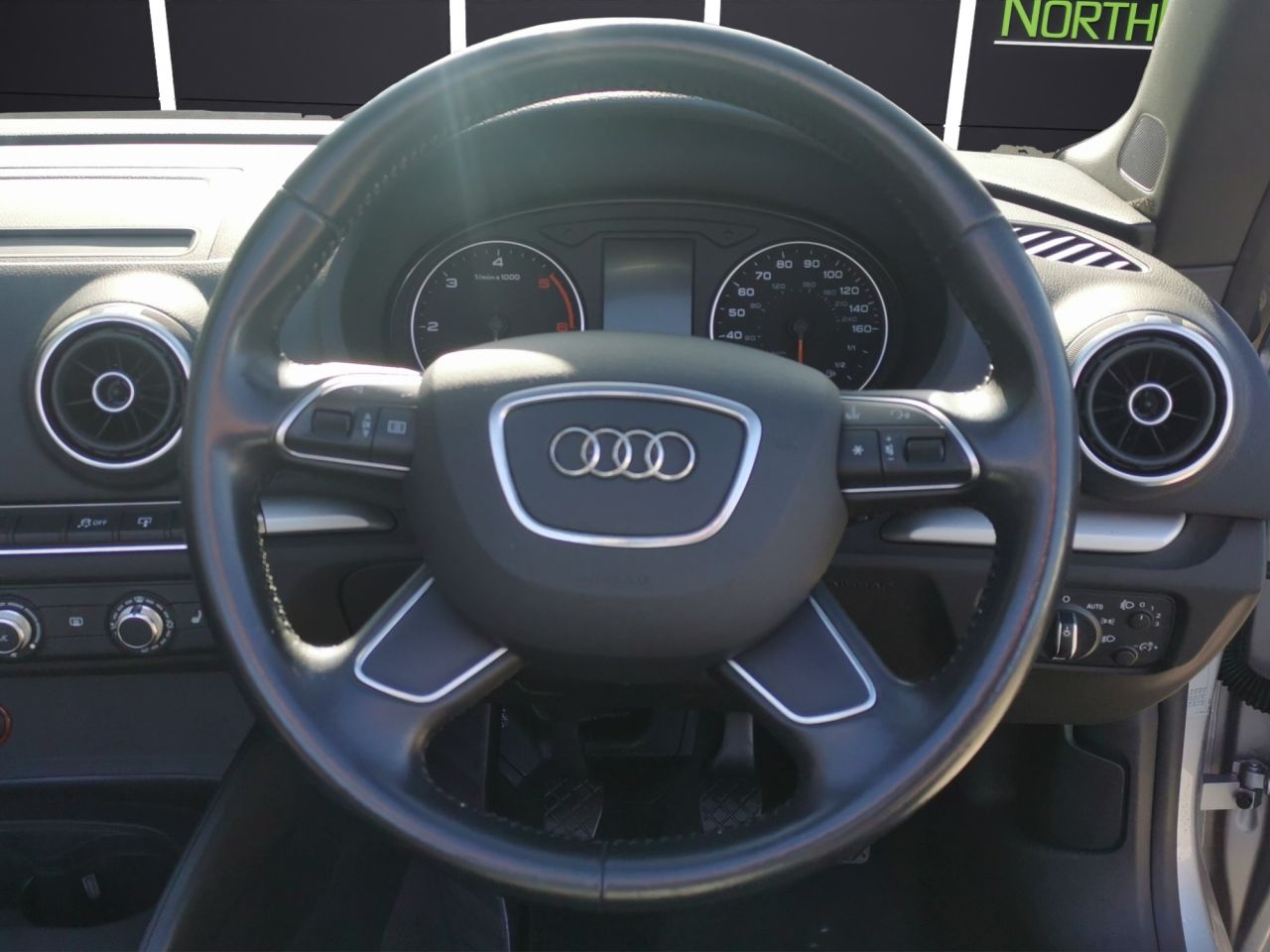 2015 AUDI A3 CABRIOLET 1.6 TDI SE Convertible 2dr Diesel Manual Euro 6 (s/s) (110 ps) - vehicle photo 10 for sale on PureCar