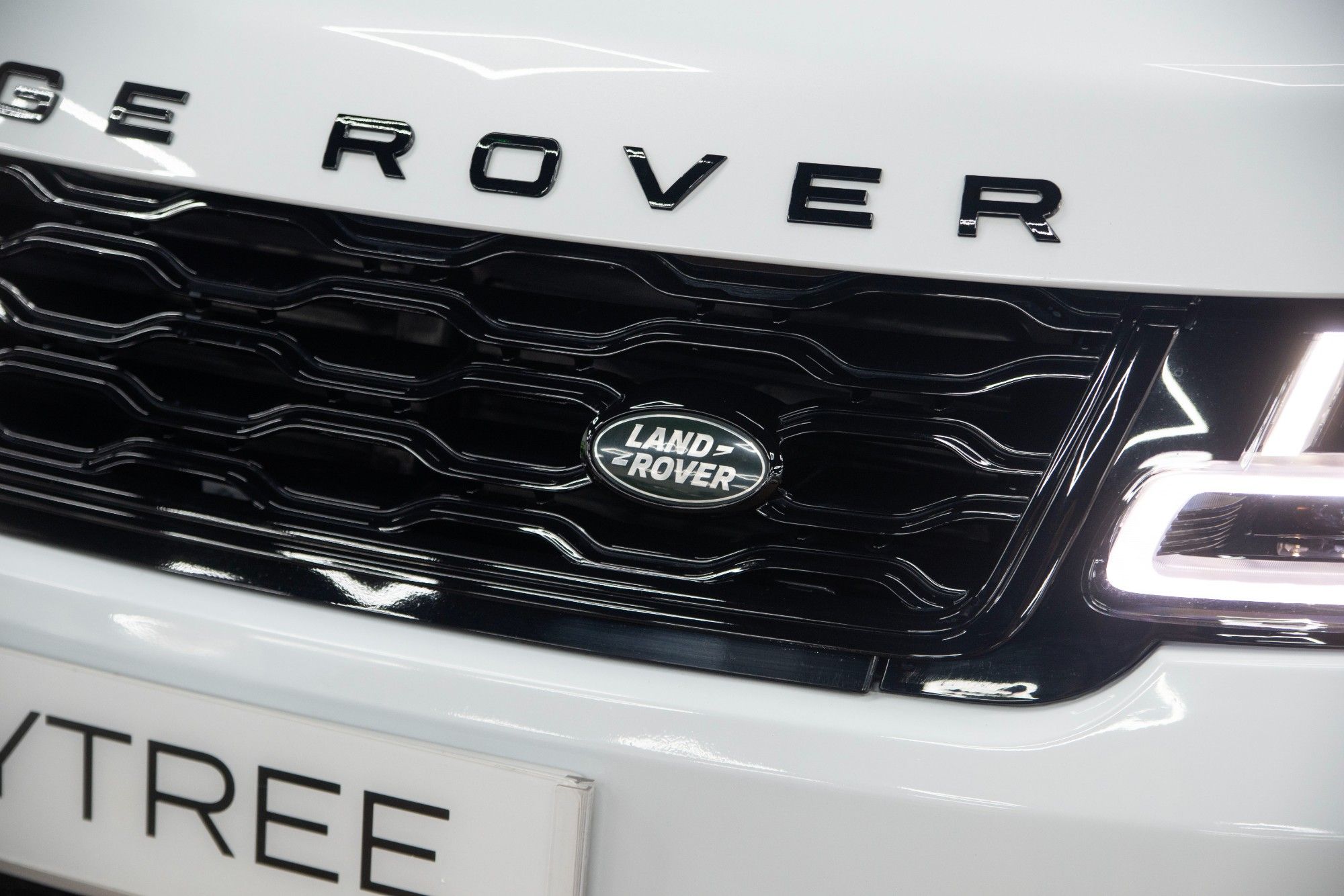 USED 2021 70 LAND ROVER RANGE ROVER SPORT 5.0 P575 V8 GPF SVR  