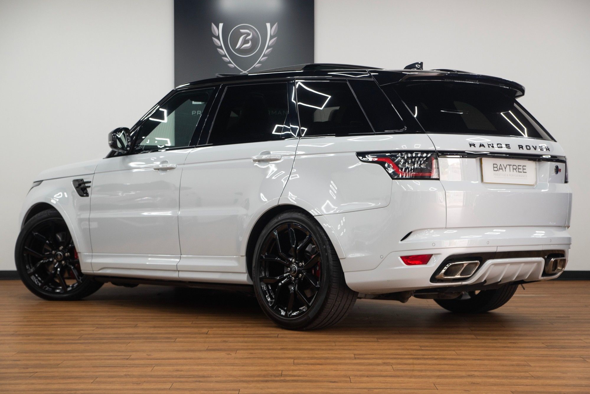 USED 2021 70 LAND ROVER RANGE ROVER SPORT 5.0 P575 V8 GPF SVR  