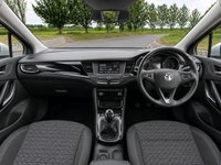 USED 2019 19 VAUXHALL ASTRA 1.6 CDTi BlueInjection SRi Hatchback 5dr Diesel Manual Euro 6 (s/s) (136 ps) 