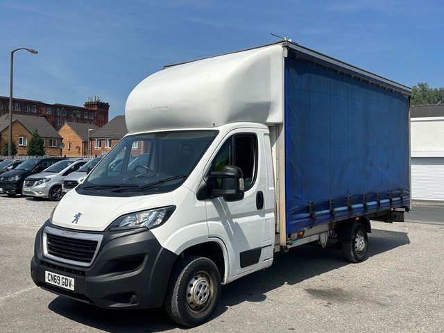 View our PEUGEOT BOXER