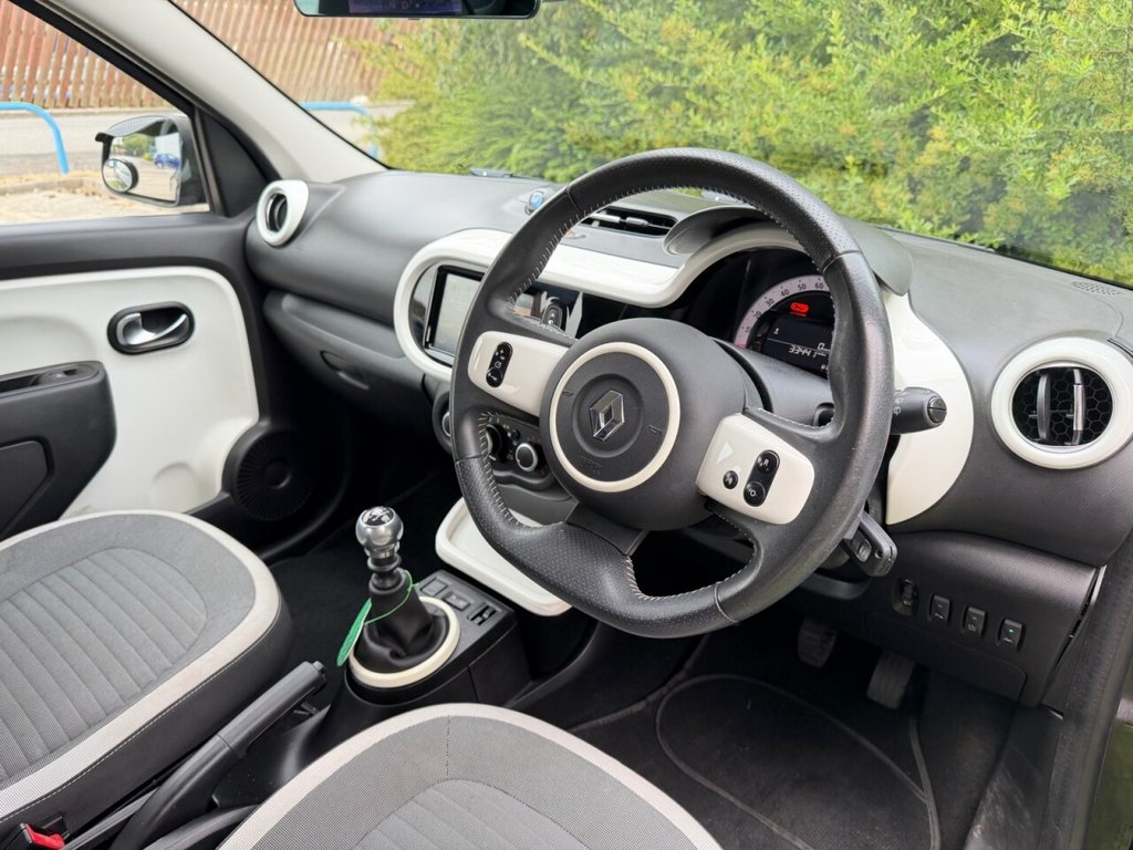 USED 2015 65 RENAULT TWINGO 0.9 TCe ENERGY Dynamique Hatchback 5dr Petrol Manual Euro 6 (s/s) (90 ps) TECHNO PACK, AC, R/CAM, S/NAV,D/CAM