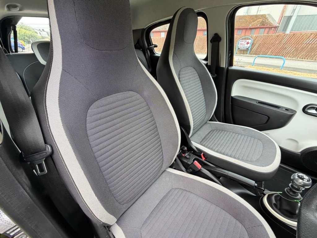 USED 2015 65 RENAULT TWINGO 0.9 TCe ENERGY Dynamique Hatchback 5dr Petrol Manual Euro 6 (s/s) (90 ps) TECHNO PACK, AC, R/CAM, S/NAV,D/CAM