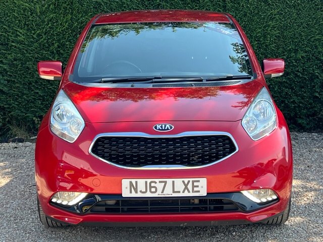 View our KIA VENGA